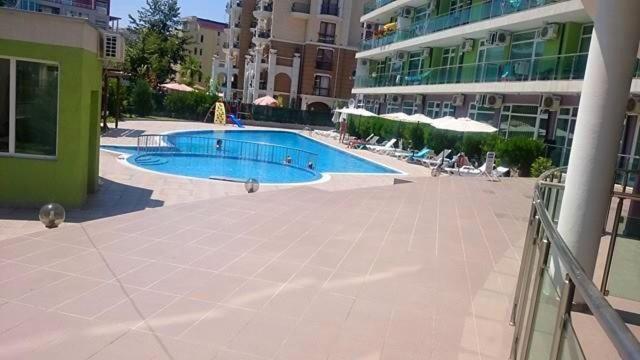 Family Apartments In Solmarin Sunny Beach Esterno foto