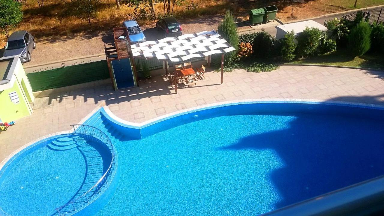 Family Apartments In Solmarin Sunny Beach Esterno foto